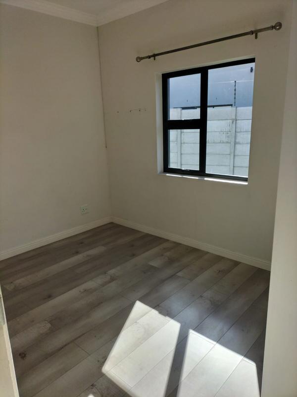To Let 3 Bedroom Property for Rent in Parklands Western Cape